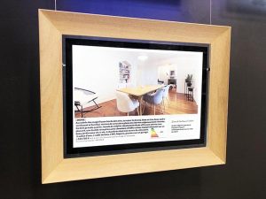 Cadre bois manipulation