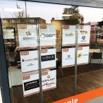 Totem Vitrine Linéa Start People 2