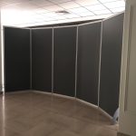 cloisons-expo-alu-systeme-attache