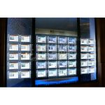 Porte Affiches Mira en situation